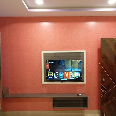 Aadya Inn New Luxury Hotel Tirupati Exterior foto