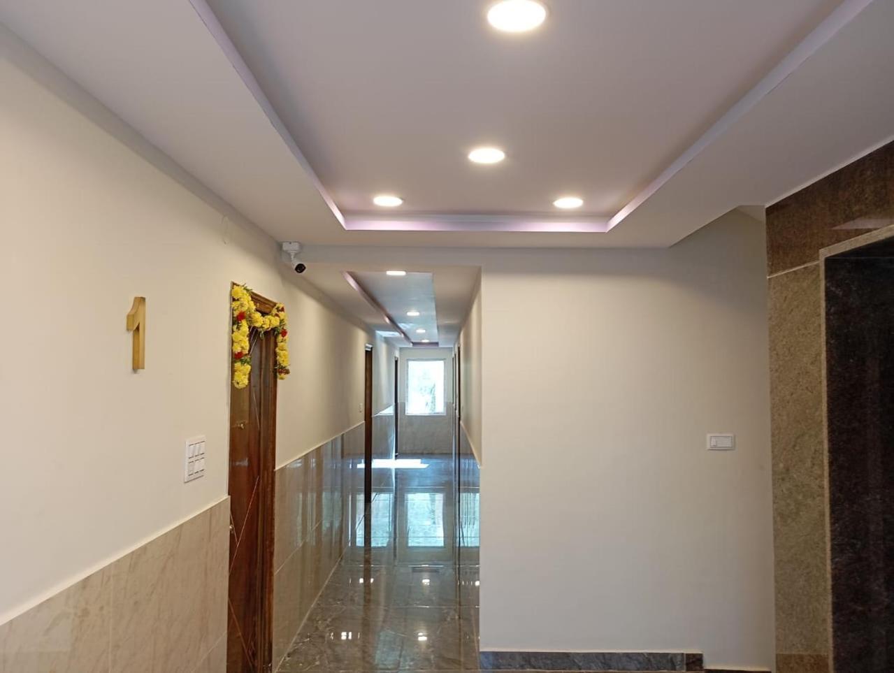 Aadya Inn New Luxury Hotel Tirupati Exterior foto