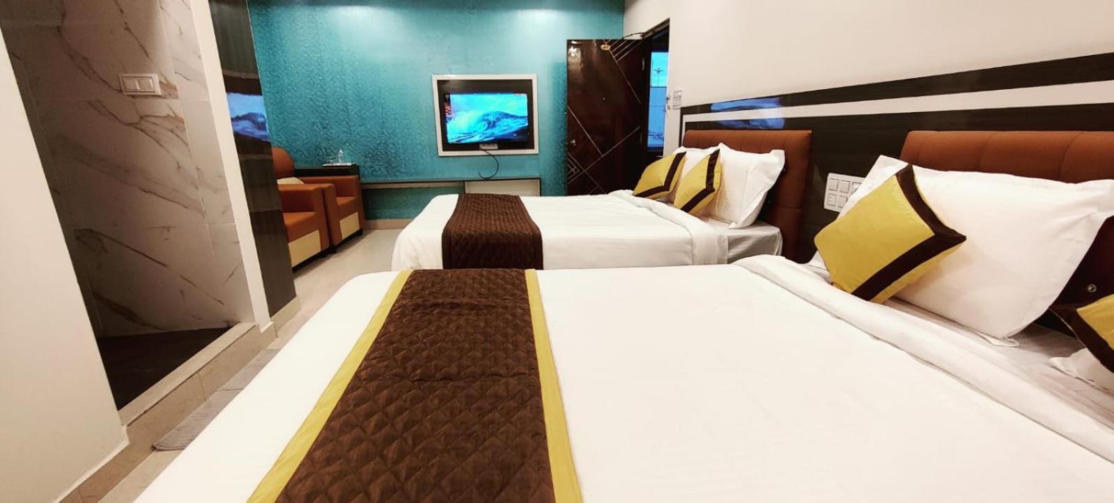Aadya Inn New Luxury Hotel Tirupati Exterior foto